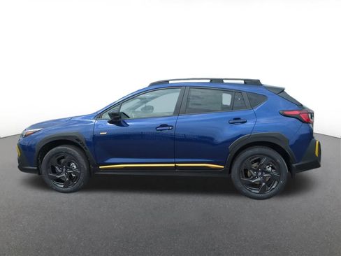 Used 2025 Subaru Crosstrek 2.5i Sport AWD/4WD image 3