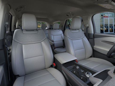 New 2026 Ford Explorer Active w/ Active Comfort Package RWD image 10