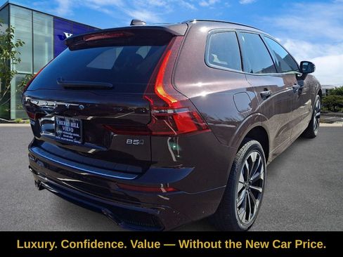 New 2026 Volvo XC60 B5 Plus w/ Protection Package Premier AWD/4WD image 5