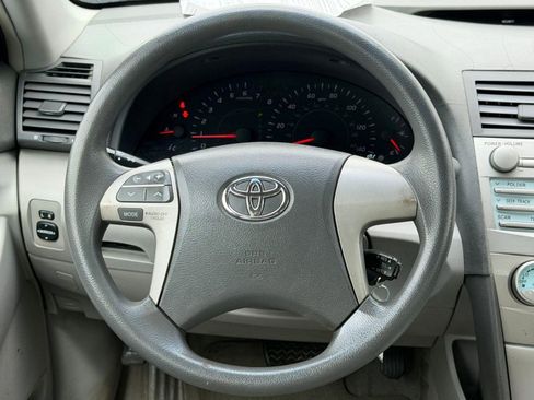 Used 2007 Toyota Camry LE image 15