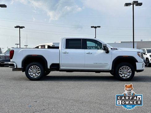 Certified 2021 GMC Sierra 2500 Denali w/ Denali Ultimate Package AWD/4WD image 3