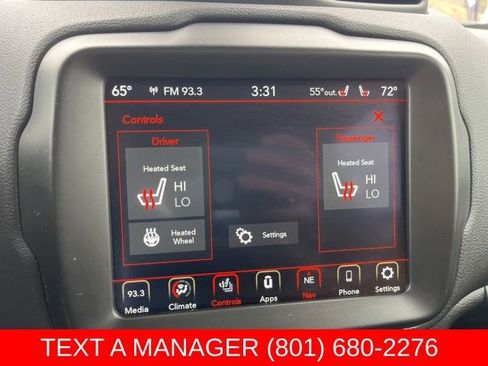 Used 2022 Jeep Renegade Trailhawk w/ Trailer Tow Group AWD/4WD image 22