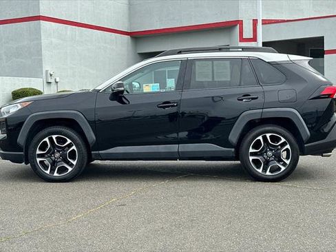 Certified 2019 Toyota RAV4 Adventure w/ Advanced Technology Package image 9