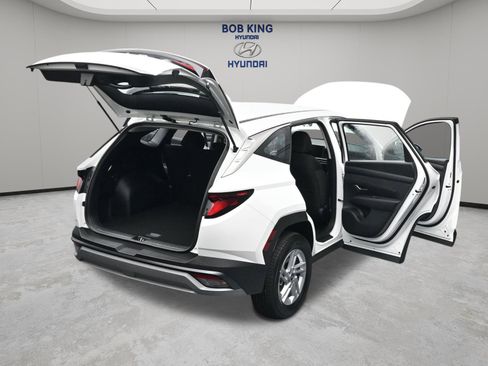 New 2026 Hyundai Tucson SE AWD/4WD image 17