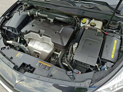 Used 2014 Chevrolet Malibu LT FWD image 26