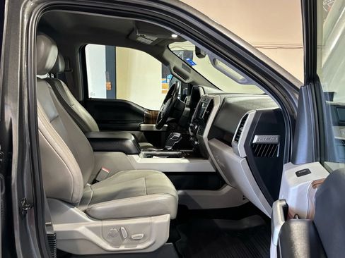Used 2017 Ford F150 Lariat w/ Equipment Group 501A Mid AWD/4WD image 14