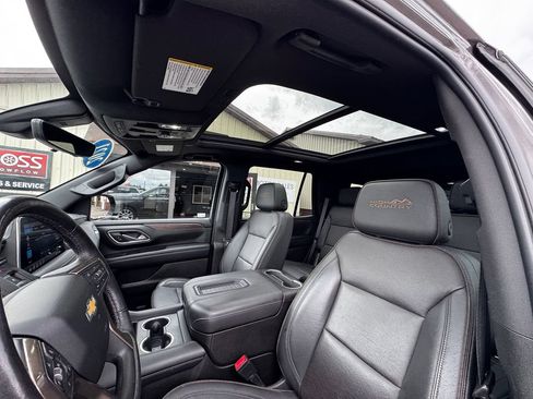 Used 2021 Chevrolet Tahoe High Country AWD/4WD image 3