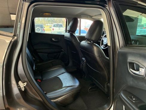 Used 2018 Jeep Compass Latitude w/ Popular Equipment Group image 29