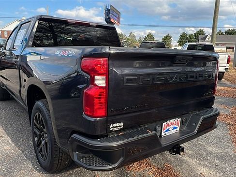 Certified 2022 Chevrolet Silverado 1500 Custom w/ LPO, Dark Essentials Package image 6