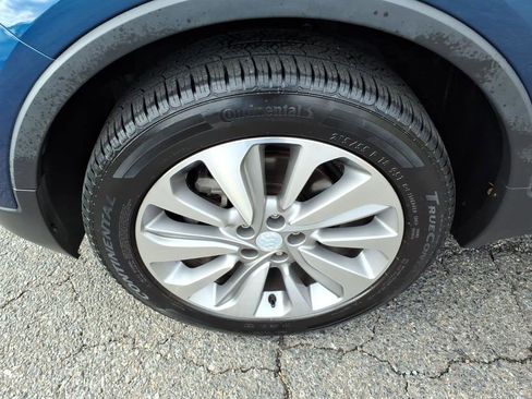 Used 2020 Buick Encore Preferred image 9