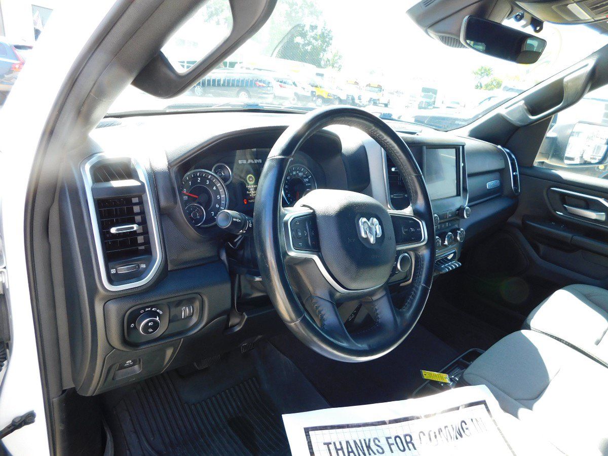 Used 2024 RAM 1500 Big Horn AWD/4WD image 7
