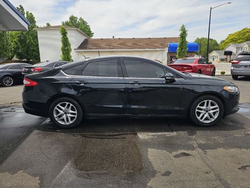Used 2014 Ford Fusion SE FWD image 13