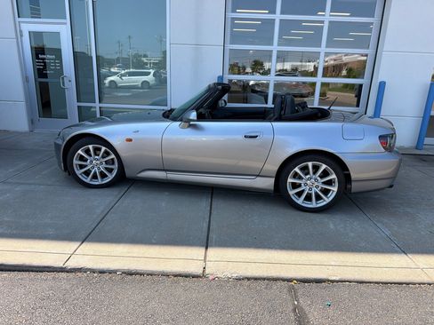 Used 2007 Honda S2000 image 17
