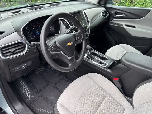 Used 2022 Chevrolet Equinox LT FWD image 8