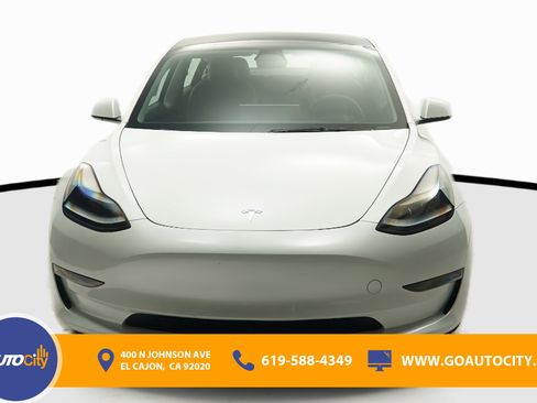 Used 2023 Tesla Model 3 Standard Range RWD image 4