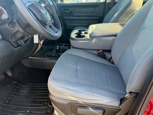 Used 2015 RAM 3500 Tradesman w/ Chrome Appearance Group image 18