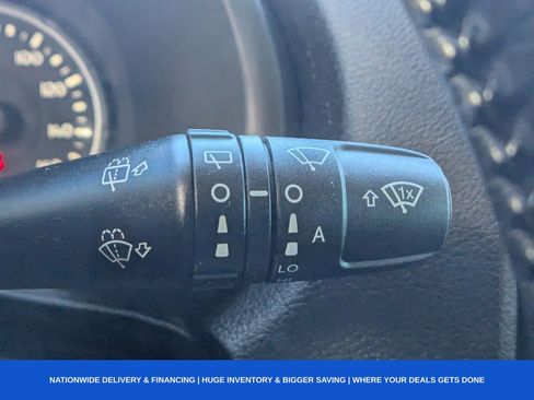 Used 2017 Jeep Renegade Latitude w/ Safety & Security Group image 35