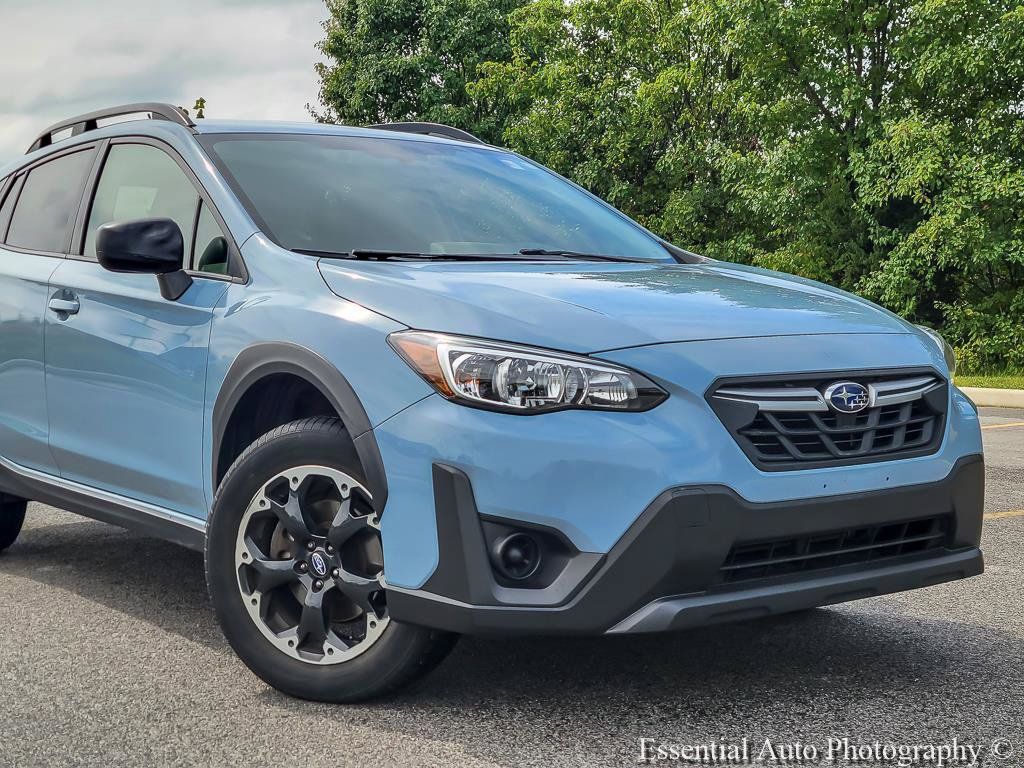 Used 2021 Subaru Crosstrek 2.0i AWD/4WD image 2