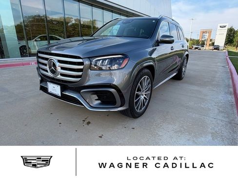 Used 2025 Mercedes-Benz GLS 450 4MATIC image 1