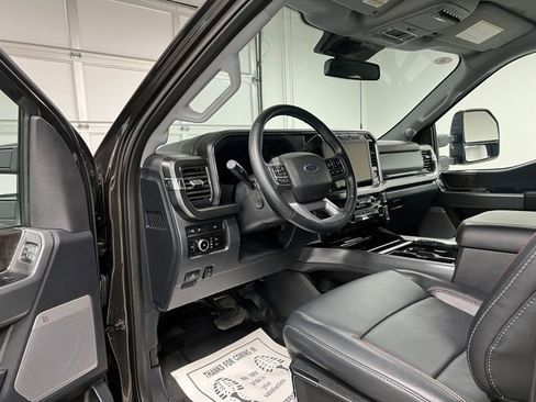 Used 2024 Ford F350 Lariat w/ Lariat Ultimate Package image 17