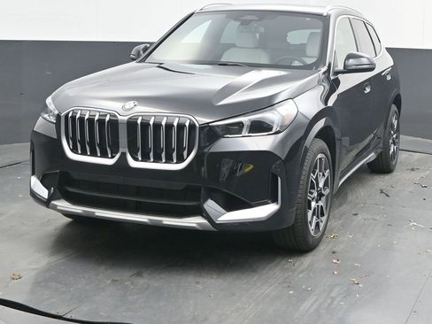 New 2026 BMW X1 xDrive28i w/ Convenience Package image 3