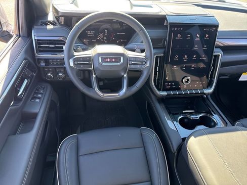 New 2026 GMC Yukon XL Elevation w/ LPO, Floor Liner Package AWD/4WD image 15