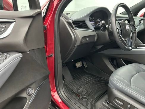 Used 2023 Buick Enclave Essence w/ Sport Touring Edition image 25