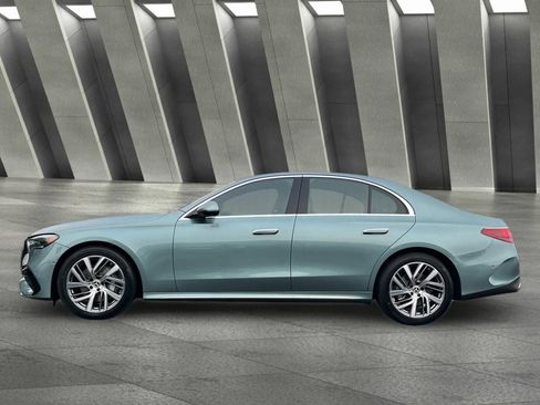 New 2026 Mercedes-Benz E 350 4MATIC Sedan image 7