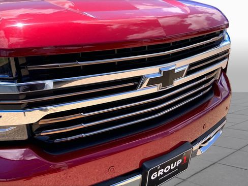 Used 2020 Chevrolet Silverado 1500 High Country w/ Z71 Off-Road Package AWD/4WD image 30