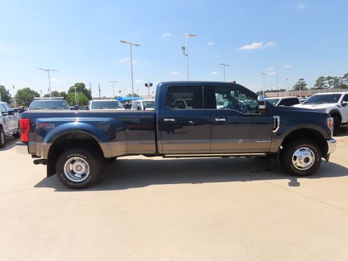 Used 2019 Ford F350 King Ranch w/ King Ranch Ultimate Package AWD/4WD image 10