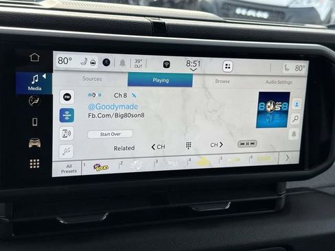 Used 2025 Jeep Wrangler Sport S image 42