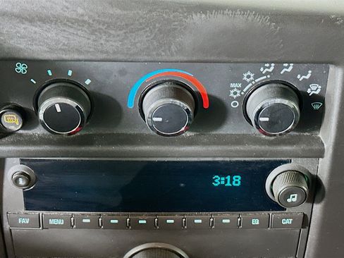 Used 2024 Chevrolet Express 2500 w/ Driver Convenience Package image 20