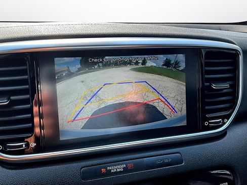 Used 2021 Kia Sportage EX w/ EX Technology Package image 30