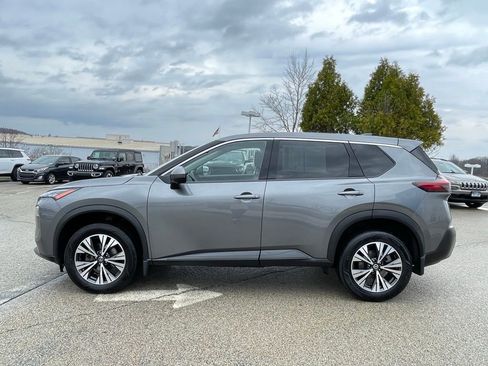 Used 2021 Nissan Rogue SV image 6