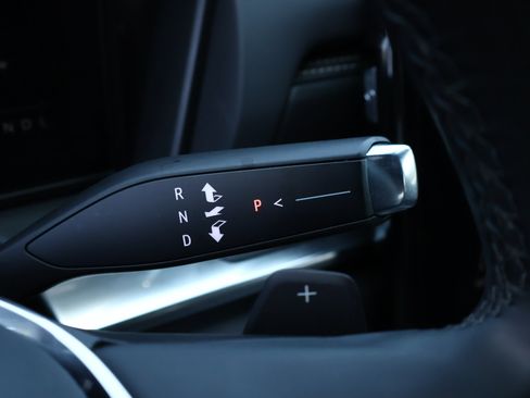 Used 2026 GMC Terrain Elevation FWD image 15