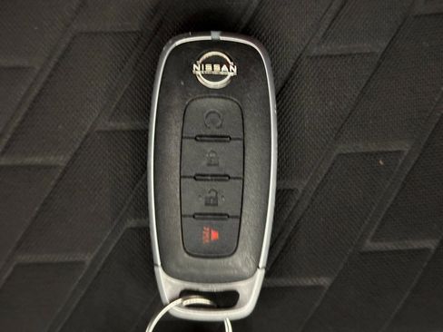 Used 2023 Nissan Kicks SV image 17