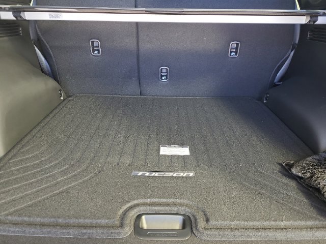 New 2026 Hyundai Tucson Limited AWD/4WD image 14