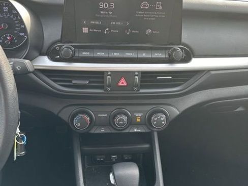 Certified 2023 Kia Forte LXS w/ LXS Technology Package image 13