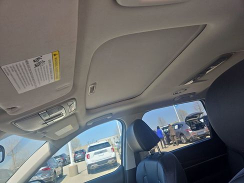 Used 2023 Kia Telluride S w/ S Sunroof Package image 16