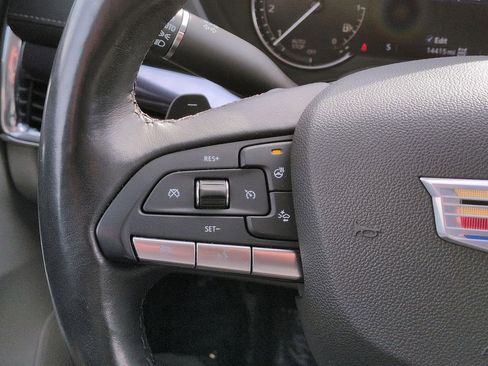 Certified 2023 Cadillac XT4 Luxury w/ Cold Weather Package image 26