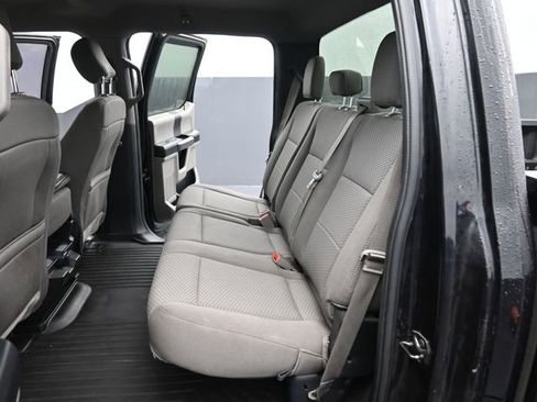 Used 2019 Ford F150 XLT w/ Trailer Tow Package image 10