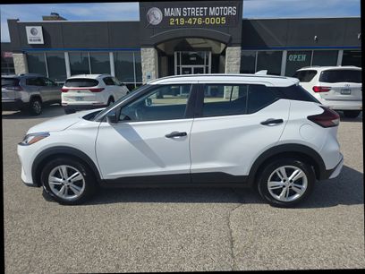 Used 2023 Nissan Kicks S