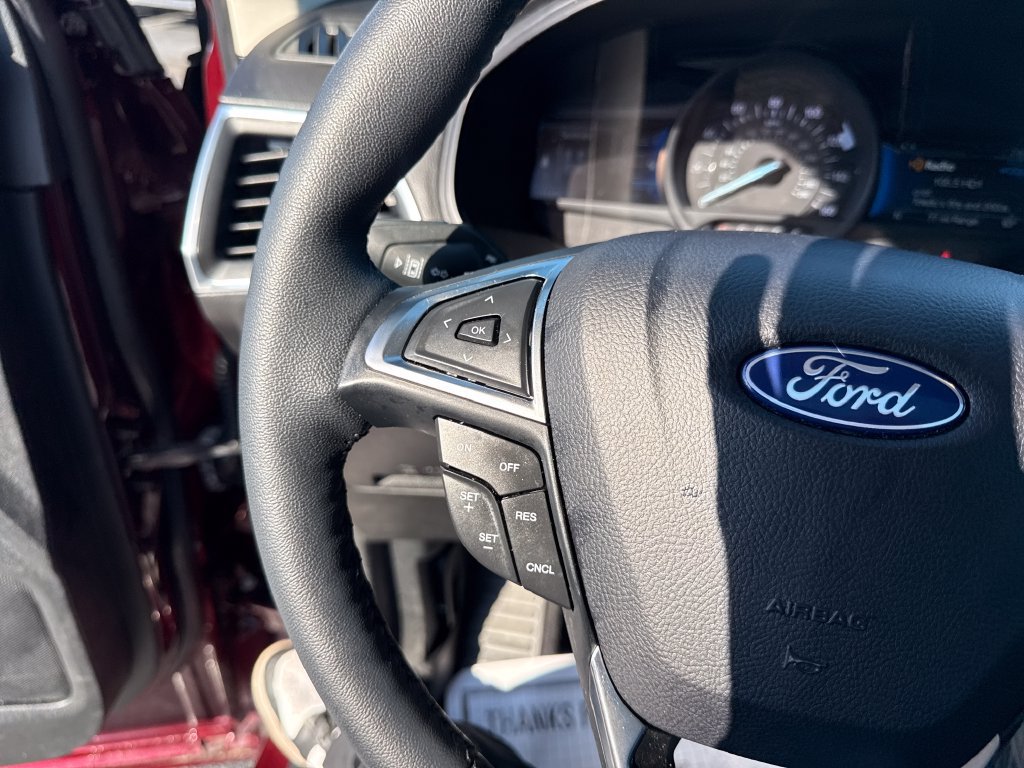 Used 2024 Ford Edge Titanium AWD/4WD image 32