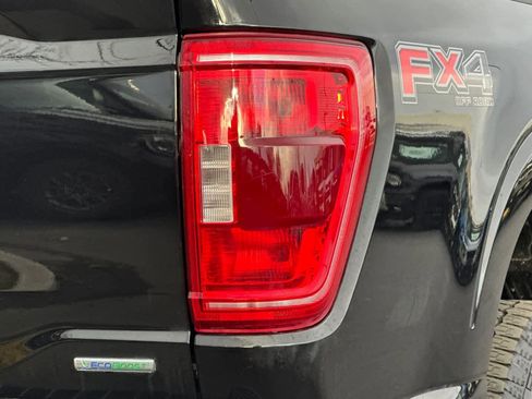 Certified 2022 Ford F150 XLT w/ Equipment Group 302A High image 26