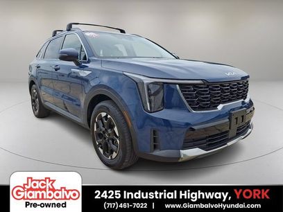 Used 2024 Kia Sorento S w/ Panoramic Sunroof Package