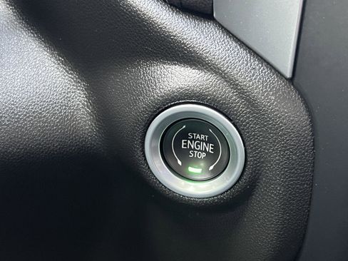 Used 2022 Chevrolet Silverado 1500 LT w/ Bed Protection Package image 28