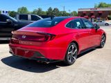 Used 2022 Hyundai Sonata SEL Plus w/ Preferred Accessory Package image 6