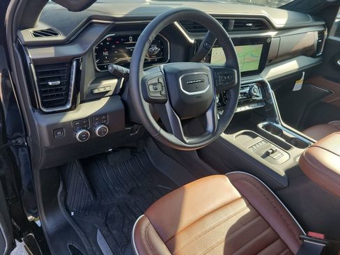 New 2025 GMC Sierra 3500 Denali Ultimate AWD/4WD image 22