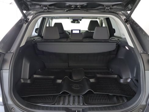 Used 2024 Toyota RAV4 XLE w/ Convenience Package AWD/4WD image 21