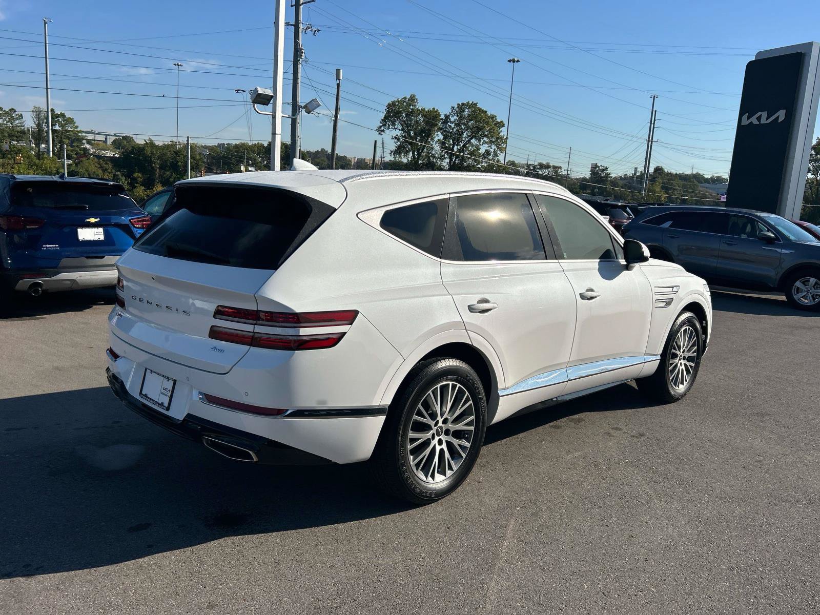 Used 2024 Genesis GV80 2.5T AWD/4WD image 3